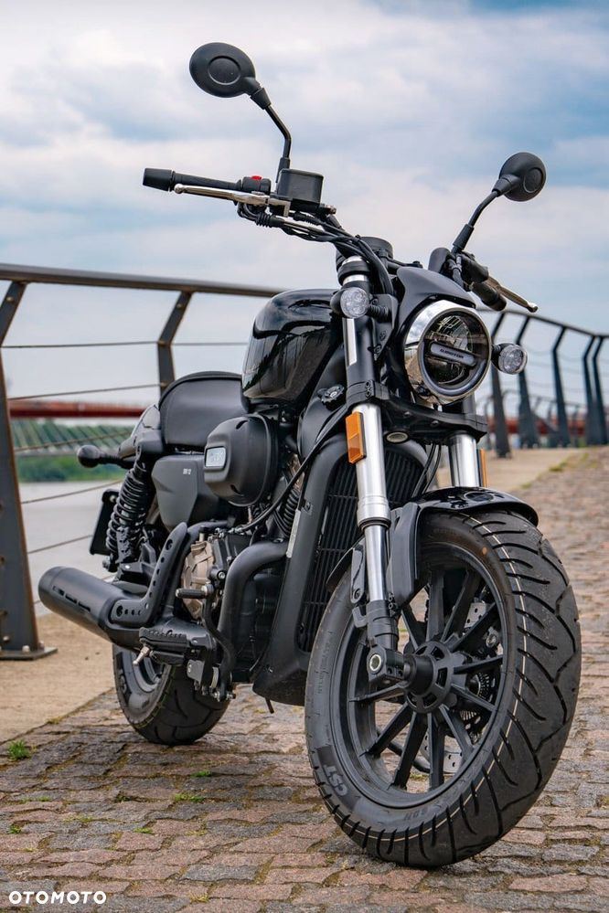 QJMOTOR SRV 125V - 6