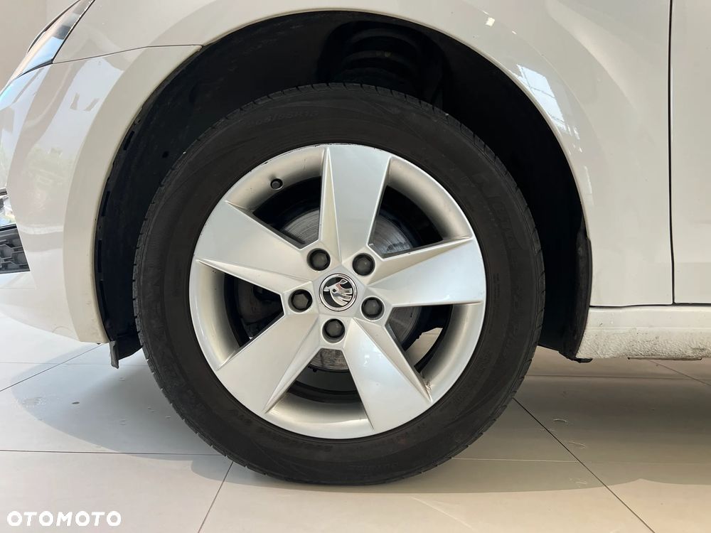 Skoda Octavia 1.6 TDI SCR Ambition - 24