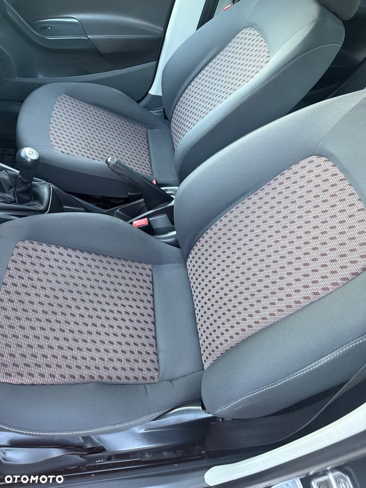 Seat Ibiza 1.4 16V Passion - 14