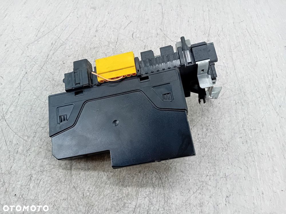 2️⃣メル　45335 MERCEDES WTYCZKA KOSTKA CZUJNIKA UDERZENIA A0335458726