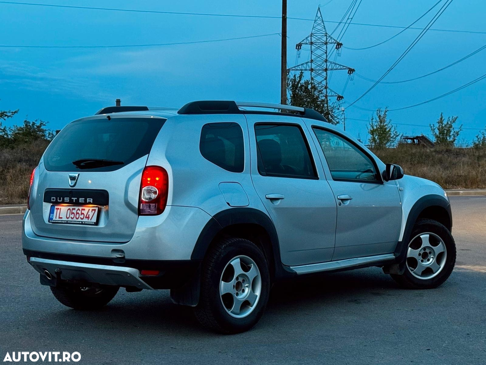 Dacia Duster 1.5 dCi 4x4 Prestige - 4
