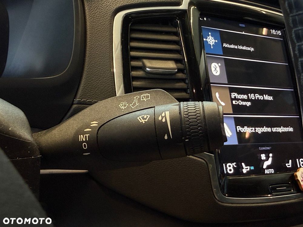 Volvo XC 90 - 35
