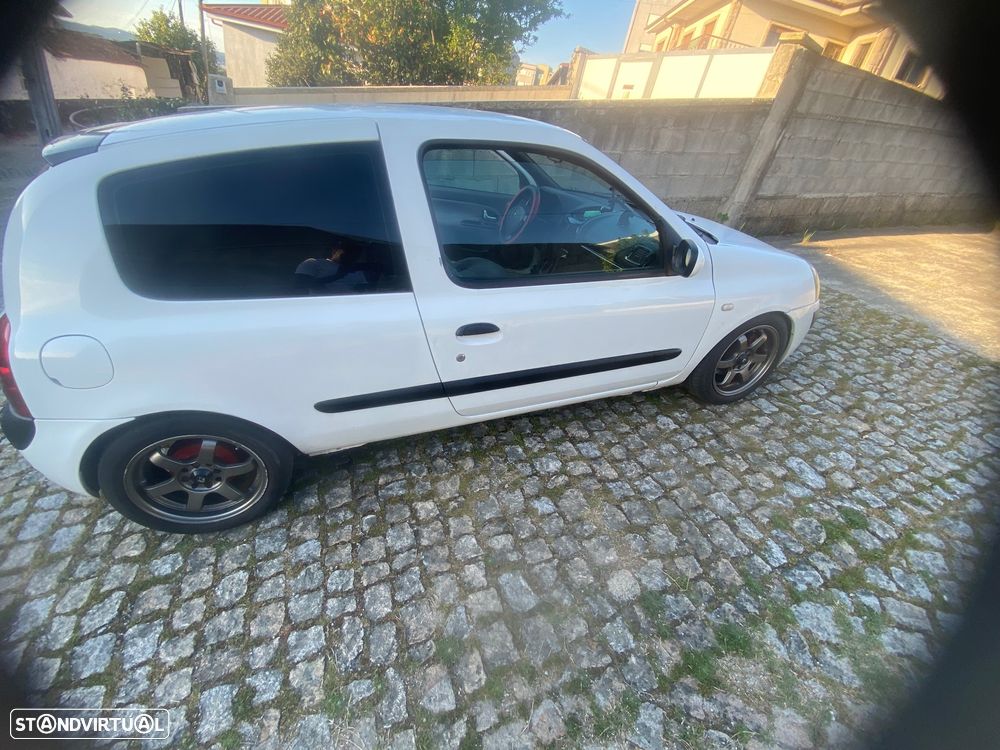 Renault Clio 1.5 dCi Extreme - 10