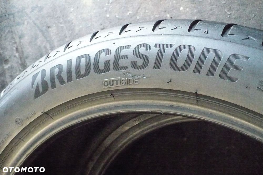 2x BRIDGESTONE Alenza 001 285/70R21 5,5mm-5,7mm 2019 - 3