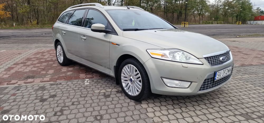 Ford Mondeo 2.0 FF Titanium - 32