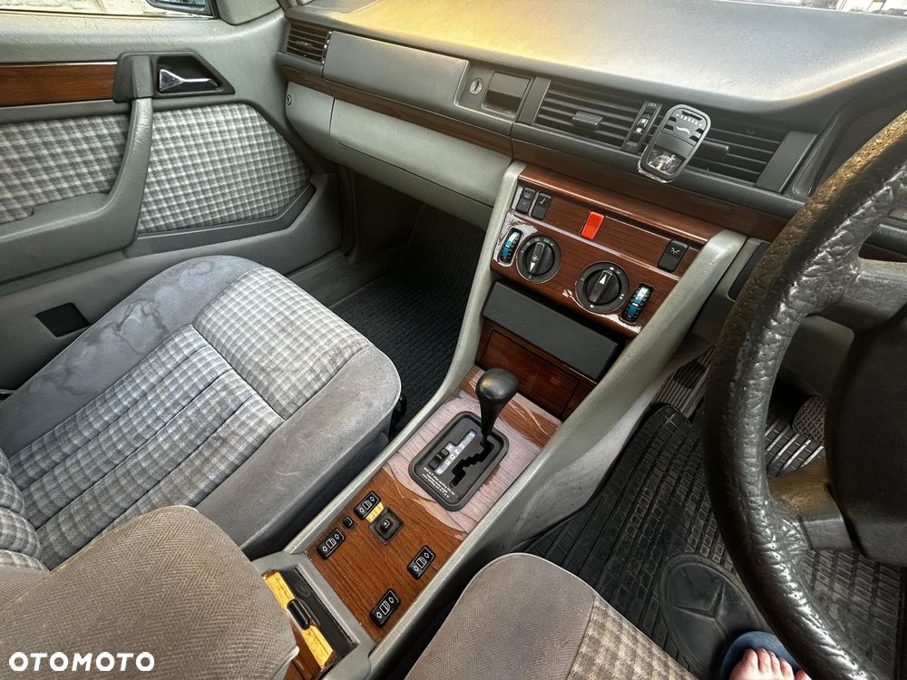 Mercedes-Benz W124 (1984-1993) - 5