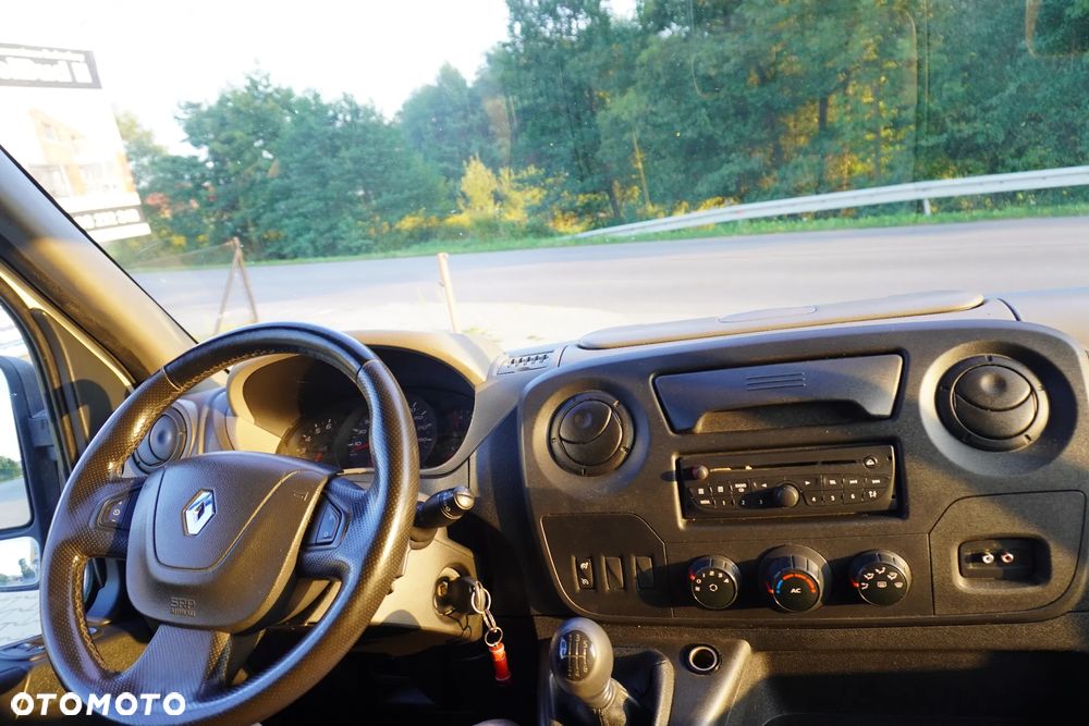 Renault Master - 11