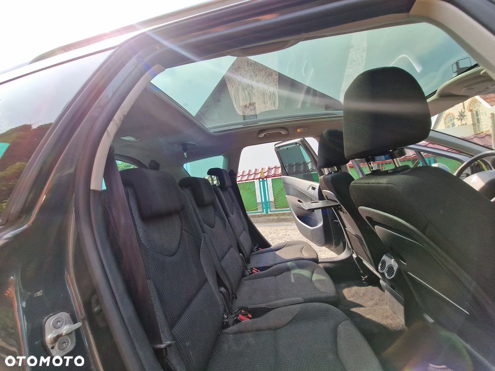 Peugeot 308 1.6 HDi Active - 15