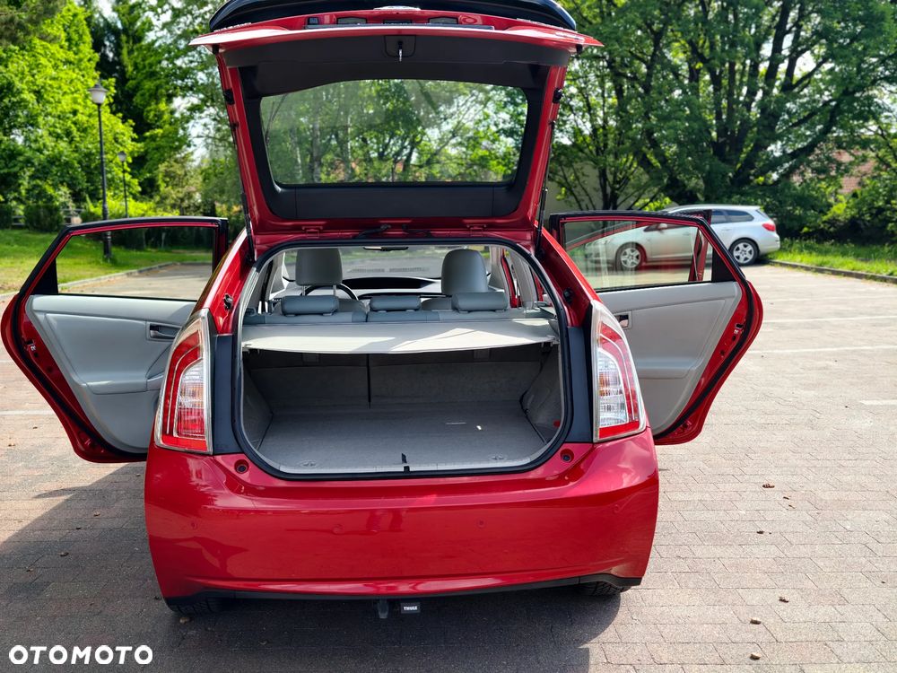 Toyota Prius 1.8 HSD Prestige - 14