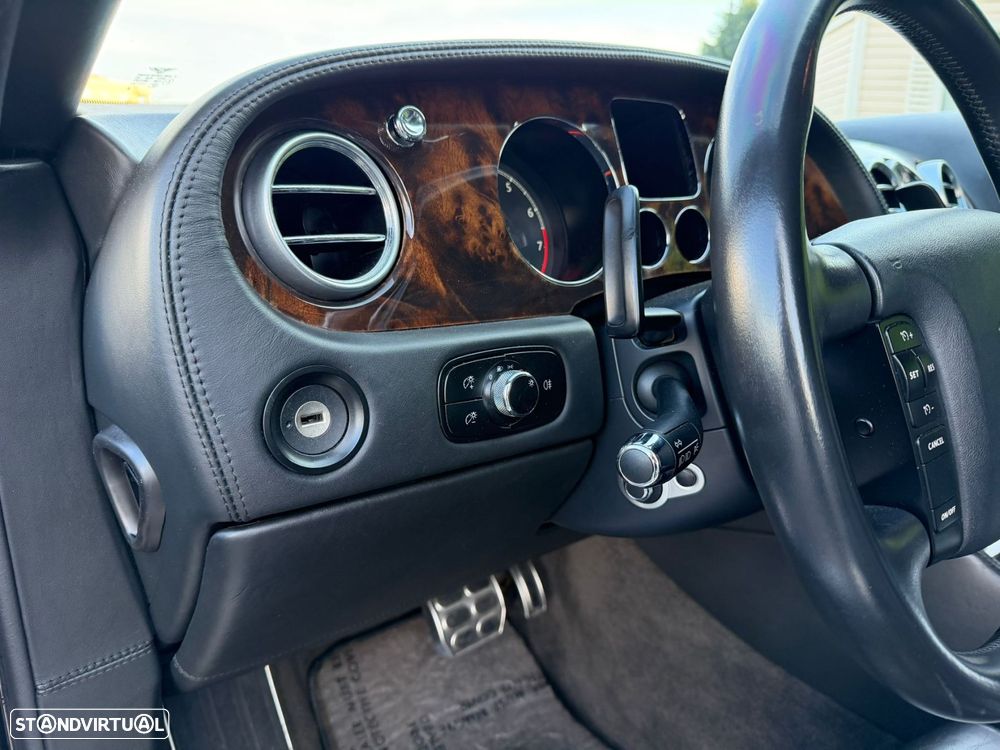Bentley Continental GT - 34