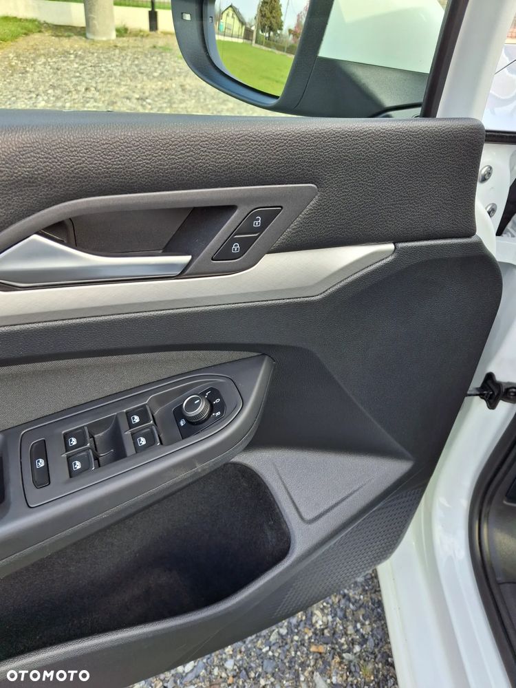 Volkswagen Golf 2.0 TDI Life - 13