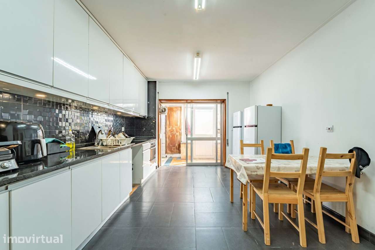 Apartamento T6 em Paranhos – Excelente Oportunidade de Investimento co - Grande imagem: 2/31