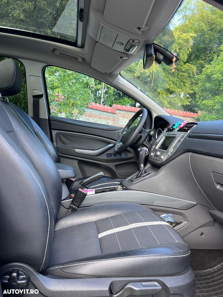 Ford Kuga 2.0 TDCi 4x4 Aut. Titanium - 6
