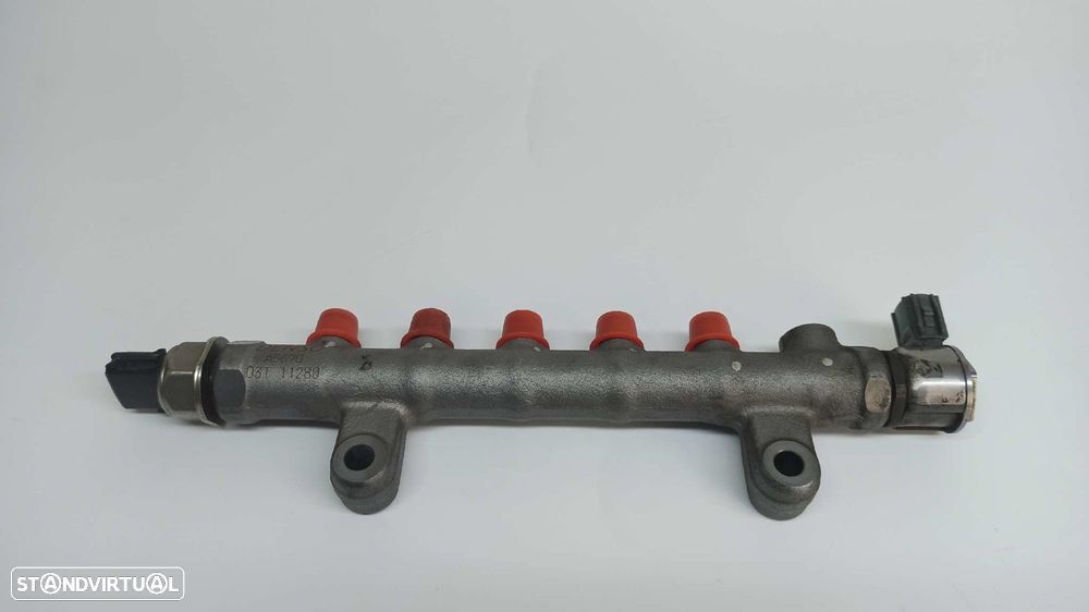 RAMPA INJETORA SUBARU OUTBACK (B15) ACTIVE - 2