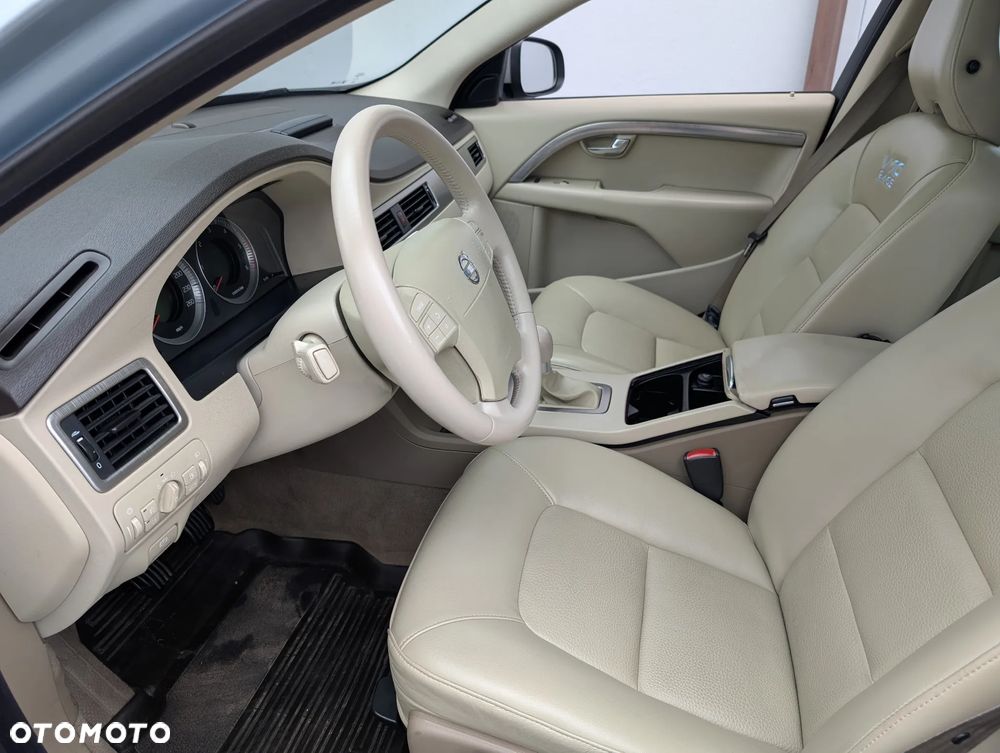 Volvo V70 - 17