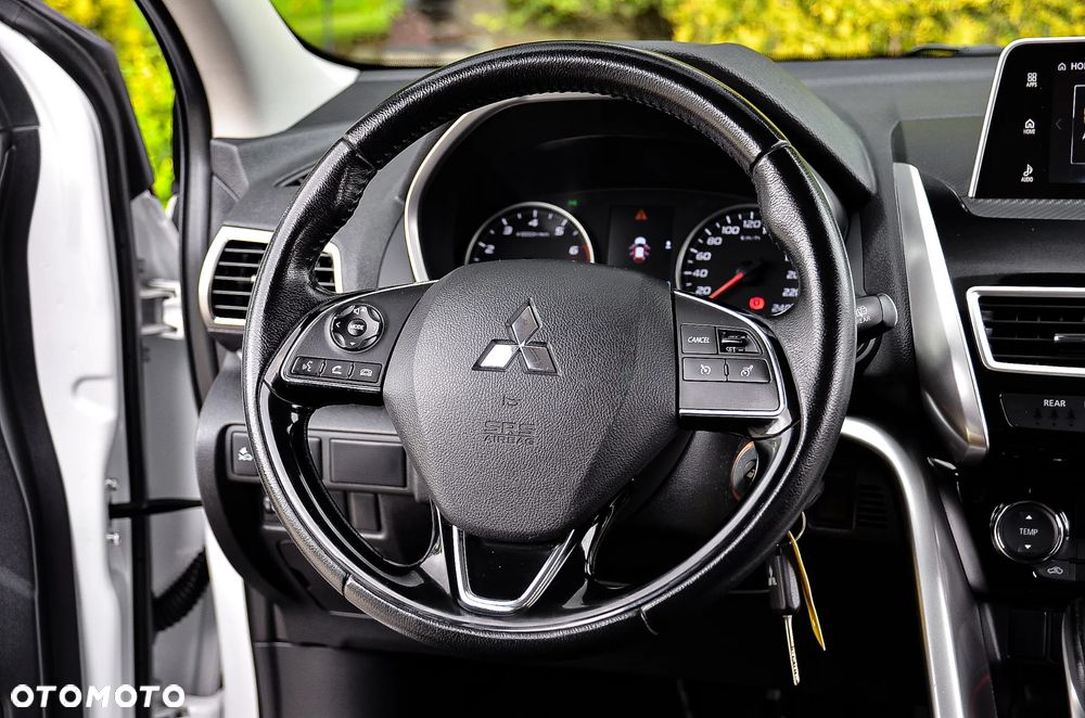 Mitsubishi Eclipse Cross 1.5 T-MIVEC (ClearTec) CVT 2WD Active+ - 30