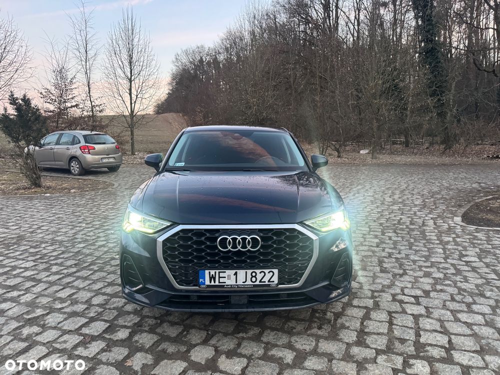 Audi Q3 Sportback - 9