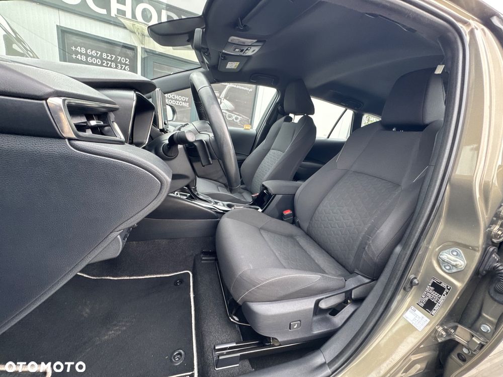 Toyota Corolla 2.0 Hybrid Comfort - 18