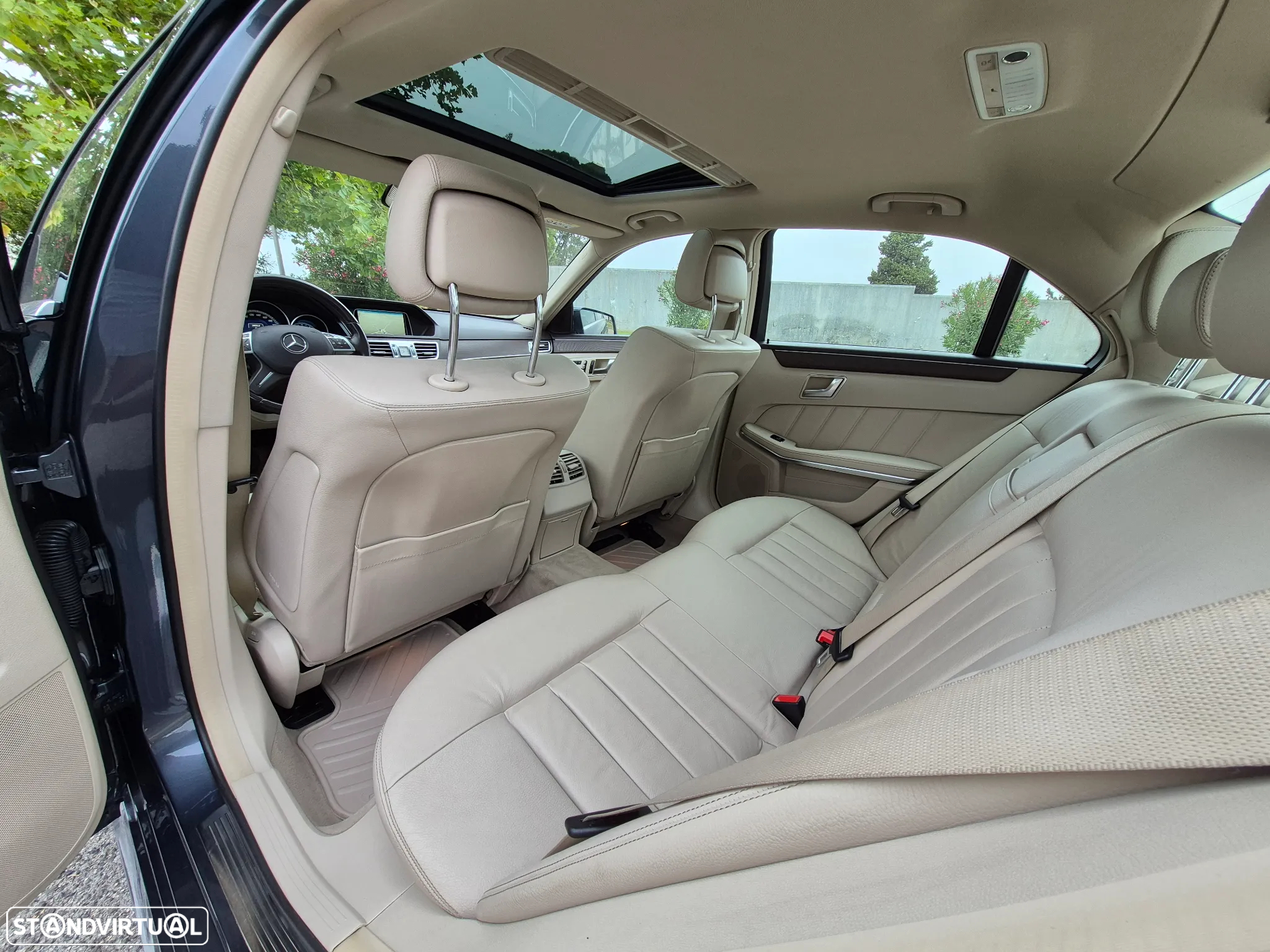 Mercedes-Benz E 350 Elegance BE - 34