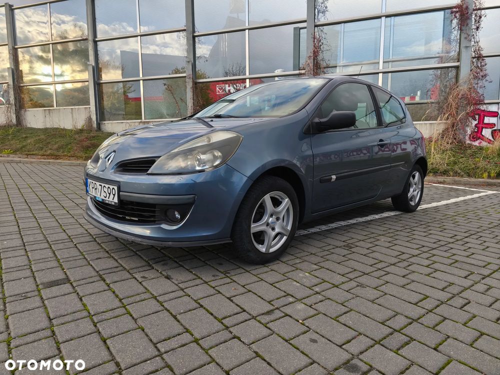 Renault Clio - 3