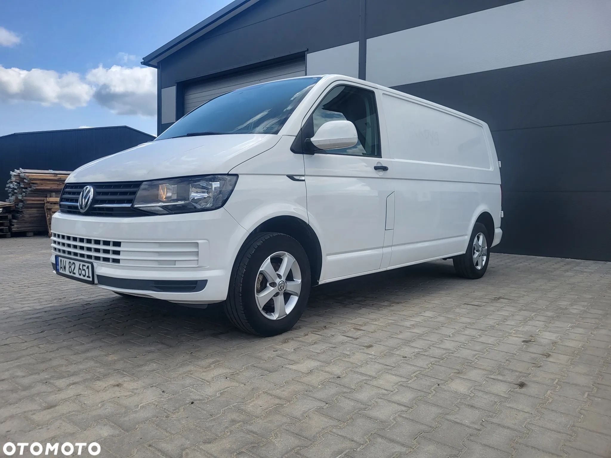 Volkswagen T6 TRANSPORTER - 1