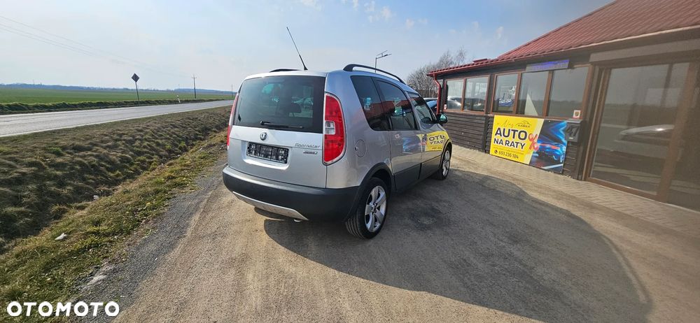 Skoda Roomster 1.2 TSI Scout PLUS EDITION - 3