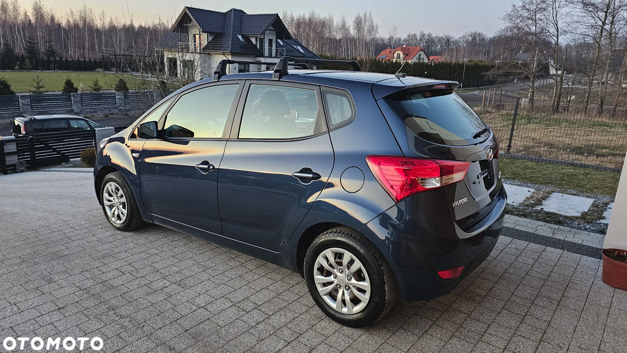Hyundai ix20 1.4 blue Comfort - 28