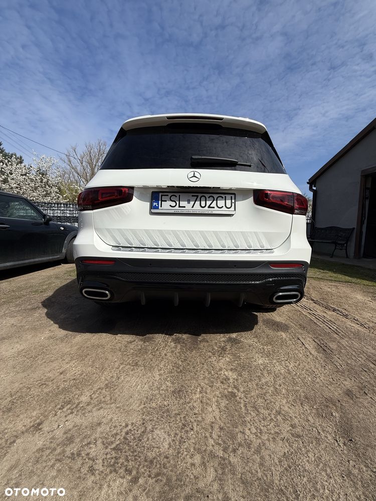 Mercedes-Benz GLB - 5