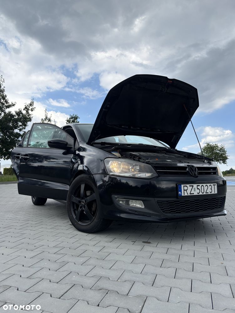 Volkswagen Polo - 4