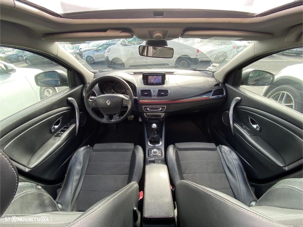 Renault Mégane Sport Tourer 1.5 dCi GT Line SS - 26