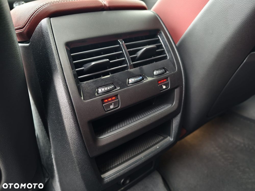 BMW X6 - 14