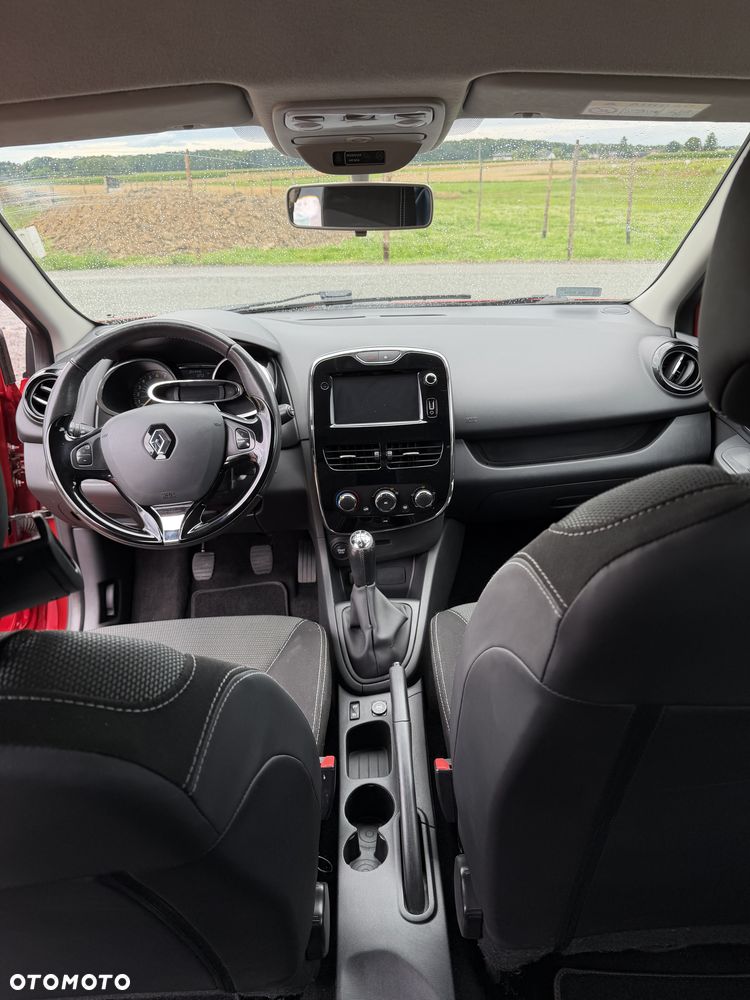 Renault Clio 1.2 16V Expression - 23