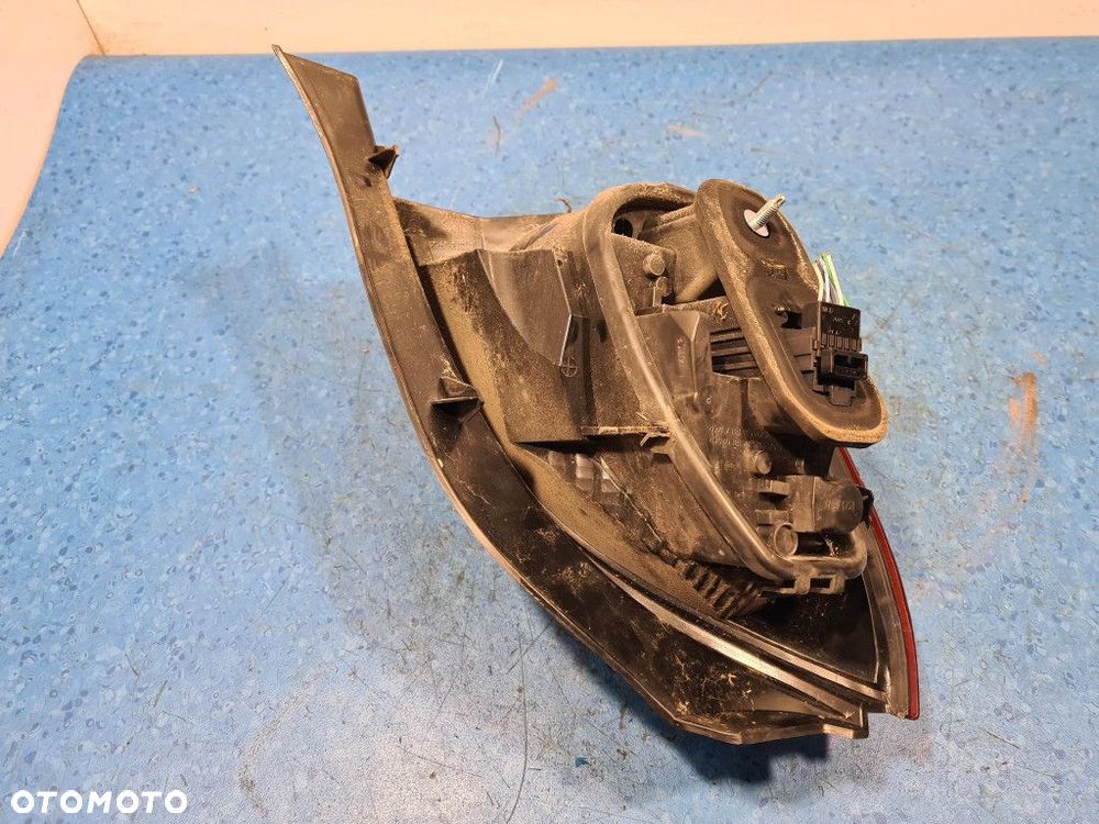 RENAULT TWINGO II LIFT  LAMPA TYŁ PRAWA ZEWNĘTRZNA - 9