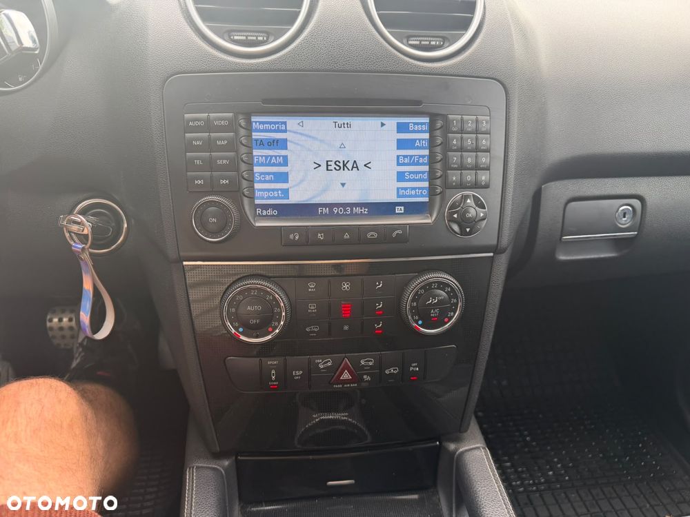 Mercedes-Benz ML 320 CDI 4Matic 7G-TRONIC - 27
