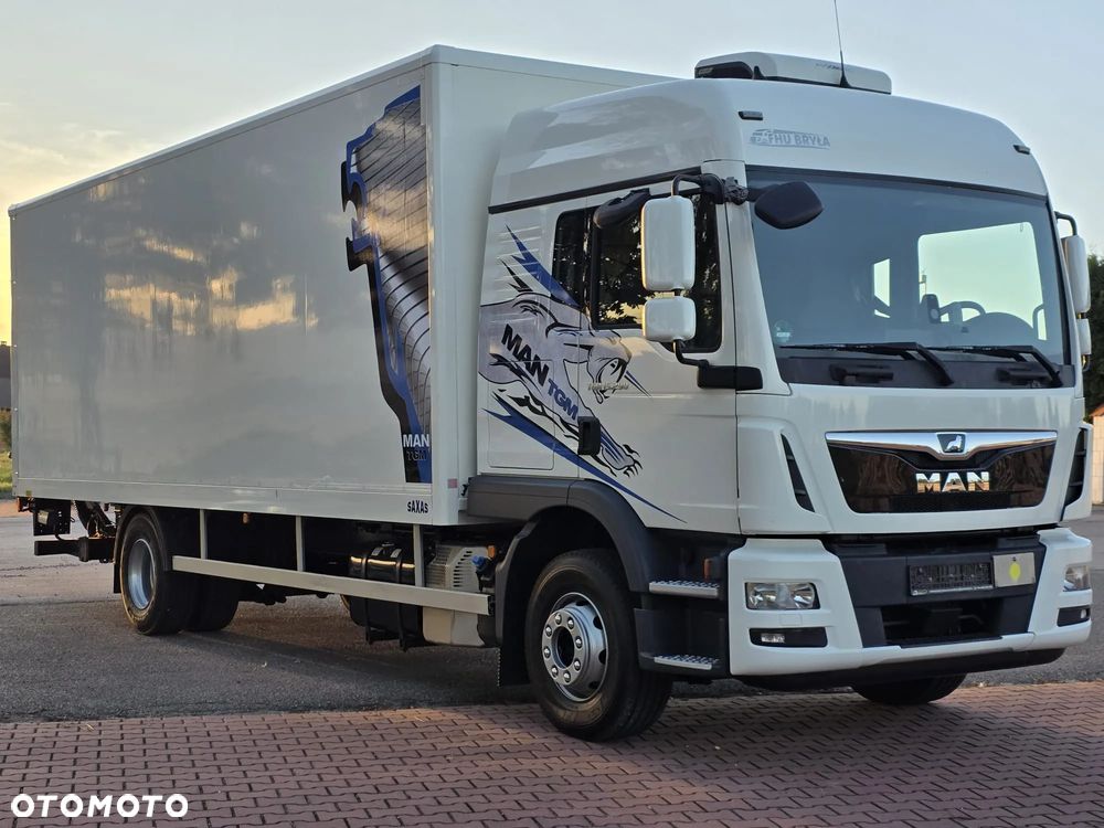 MAN TGM 15.290 / TGL / KONTENER / IZOTERMA / WINDA / KLIMA POSTOJOWA / 2019R / EURO 6 / PEŁEN SERWIS /  8200KG ŁADOWNOŚĆ  / SPROWADZONY / ZADBANY / JAK NOWY /  KSIĄŻKA SERWISOWA / E6 / 18 PALET - 10