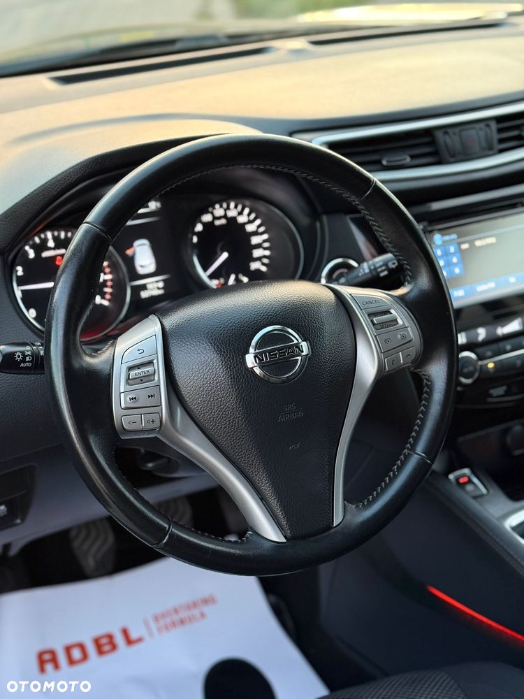 Nissan Qashqai 1.6 DIG-T Tekna - 5