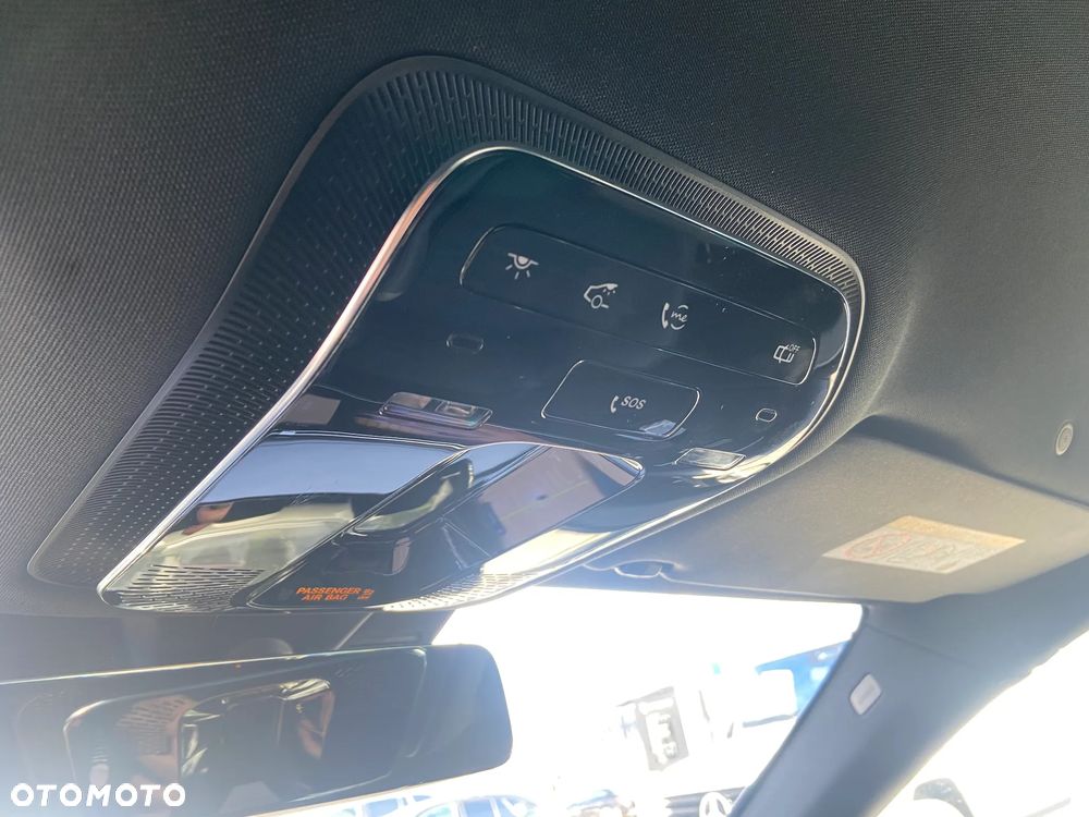 Mercedes-Benz Klasa E 200 4-Matic AMG - 17