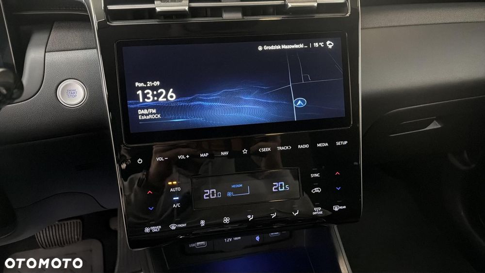 Hyundai Tucson 1.6 T-GDi HEV Modern 2WD - 21