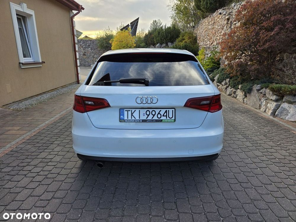 Audi A3 Sportback - 5