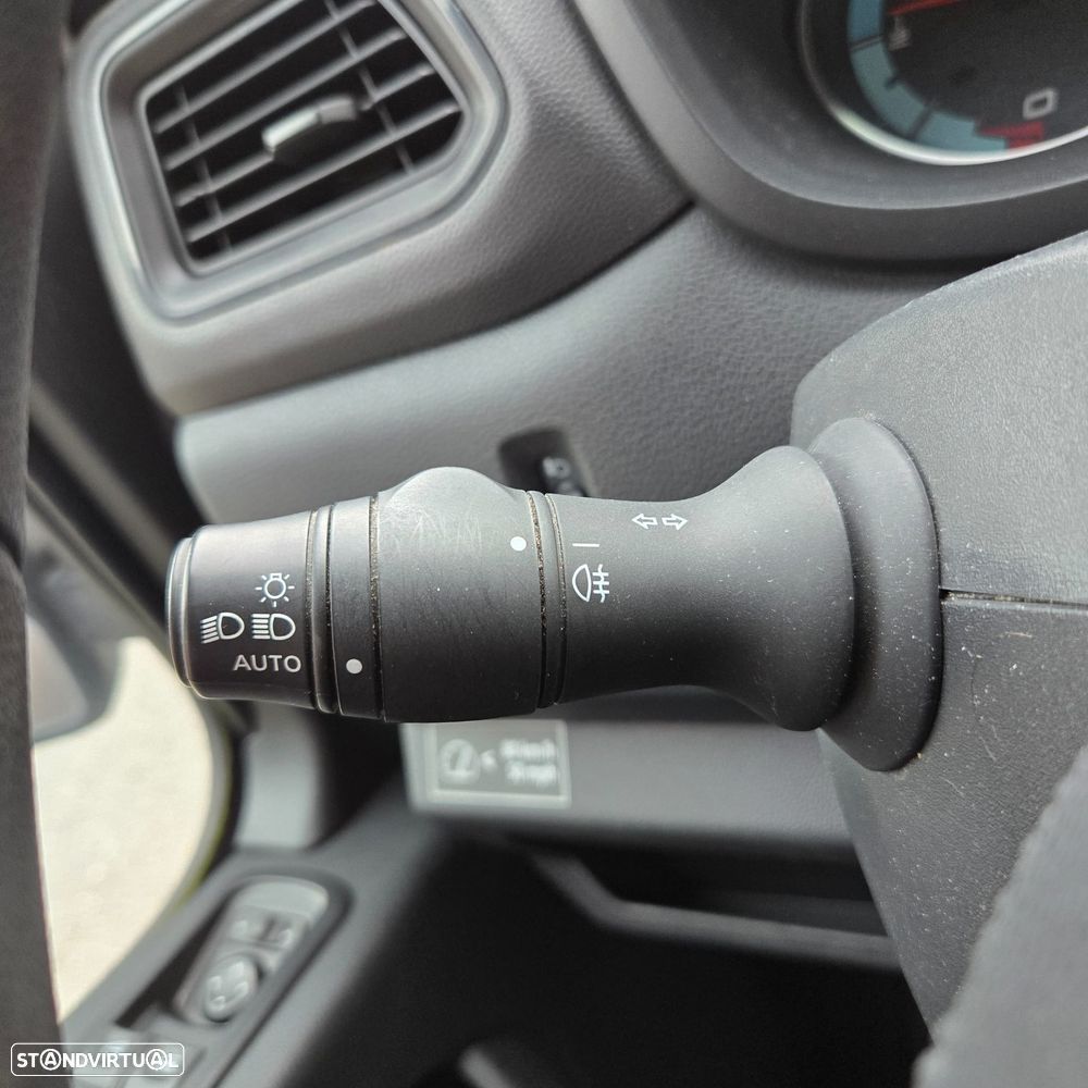 Renault Master E-Tech - 11