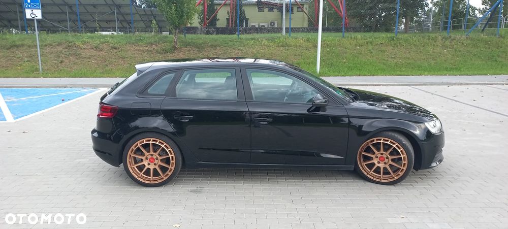 Audi A3 - 8