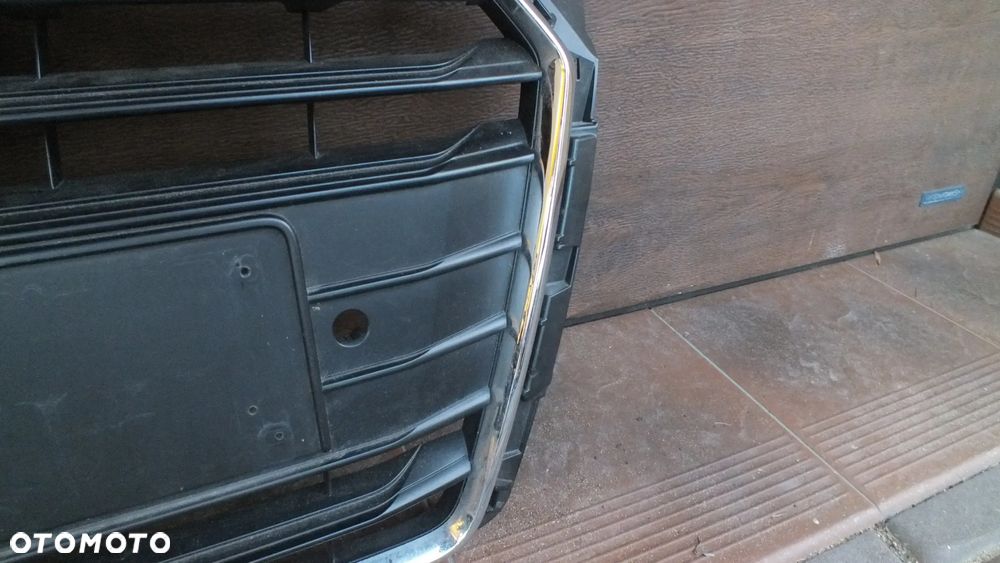 Atrapa zderzaka Audi A4 B9 8W0853651 - 3