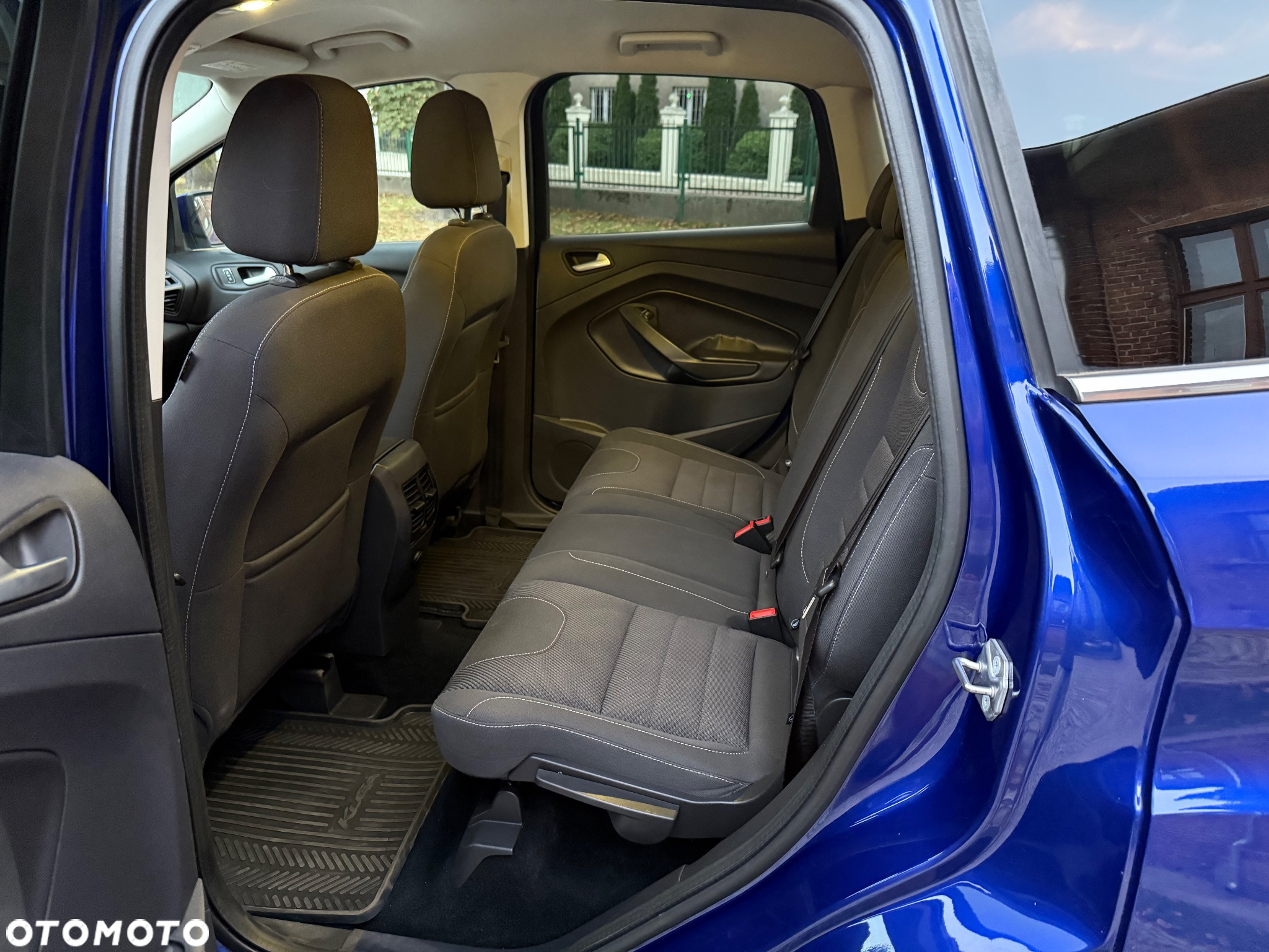 Ford Kuga - 11