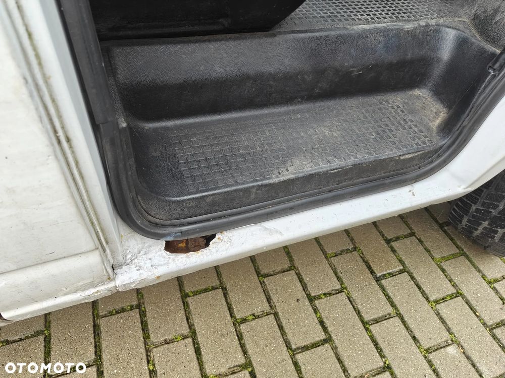 Volkswagen Transporter - 14
