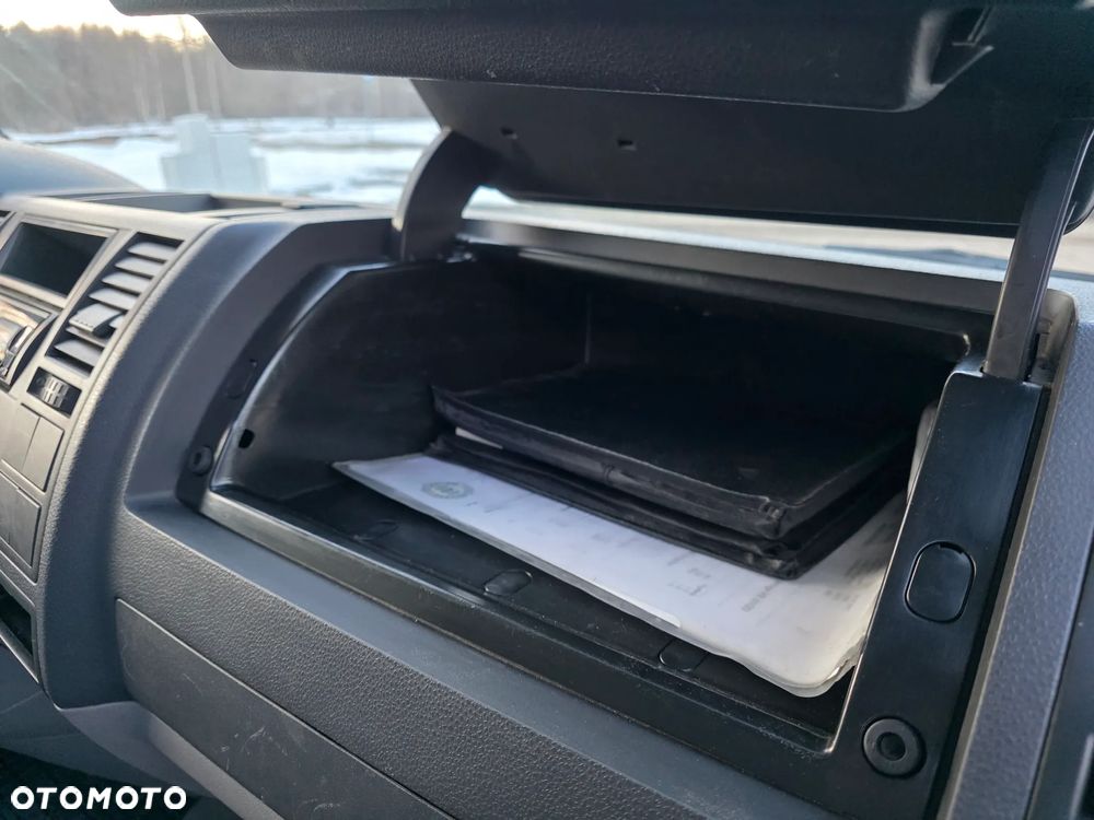 Volkswagen TRANSPORTER - 12