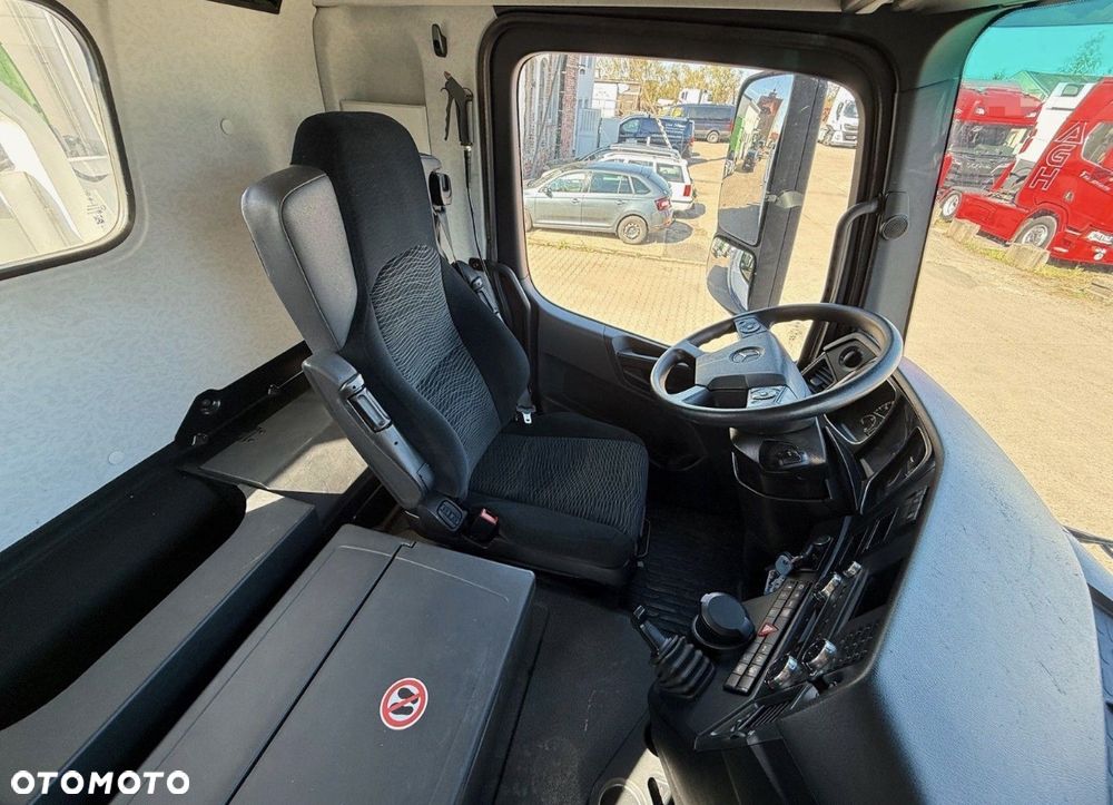 Mercedes-Benz Arocs 2651 + MKG HLK 201 - 10