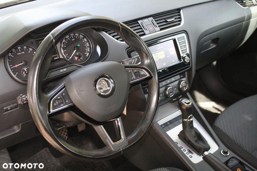 Skoda Octavia 2.0 TDI 4x4 Ambition DSG - 13
