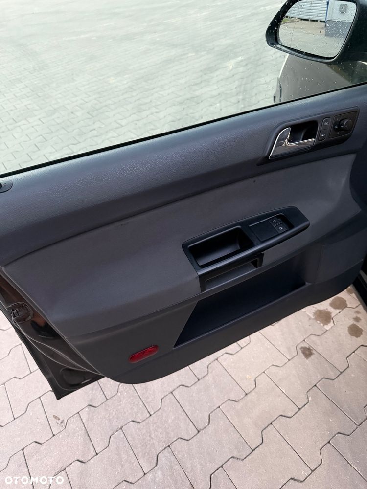 Volkswagen Polo 1.9 TDI Comfortline - 18