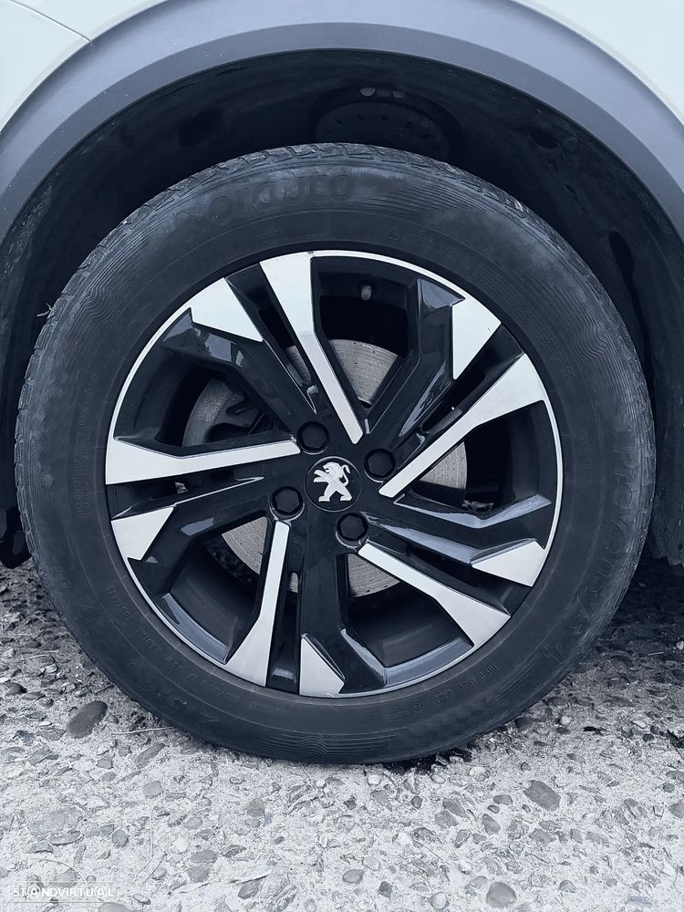 Peugeot e-2008 Allure Pack - 8