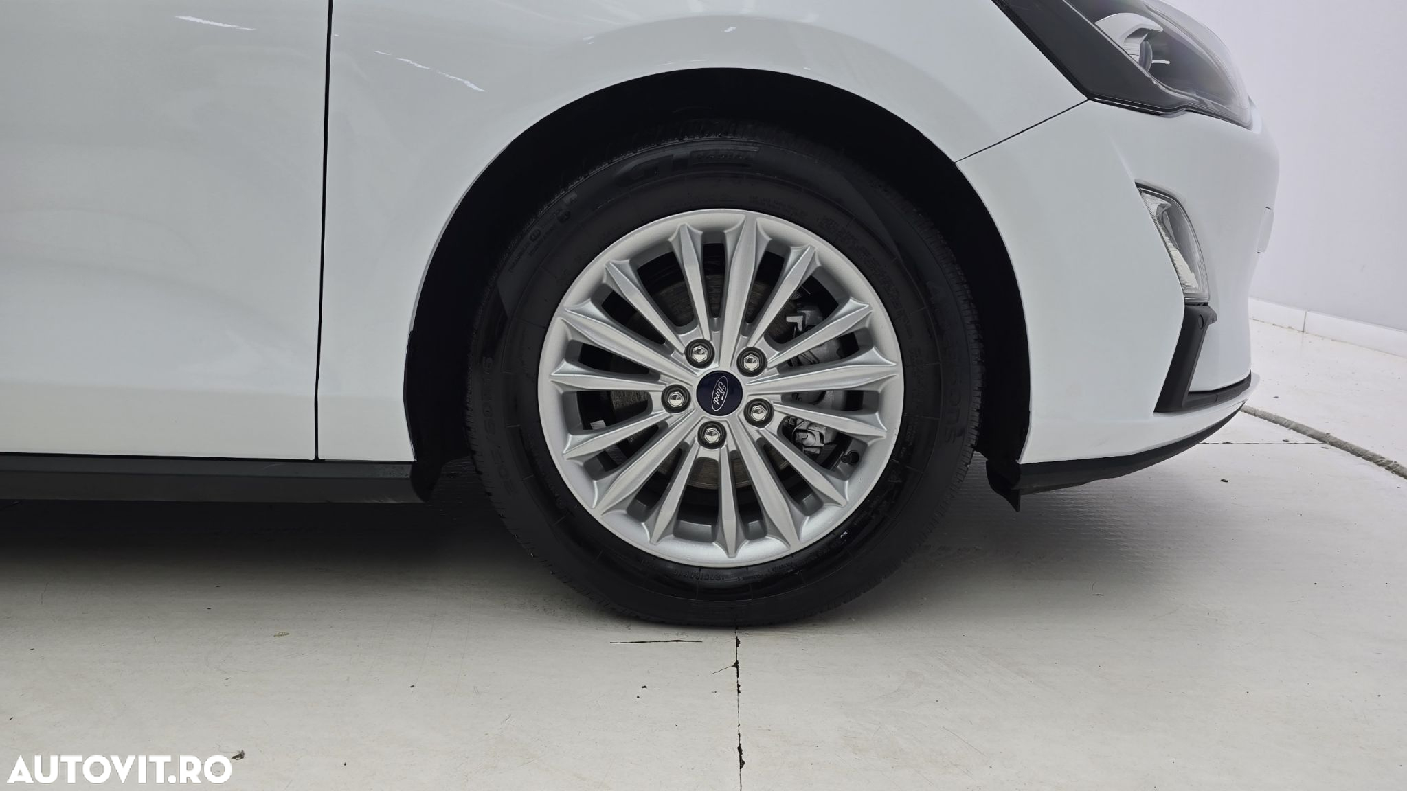 Ford Focus 1.5 EcoBlue Trend Edition - 23